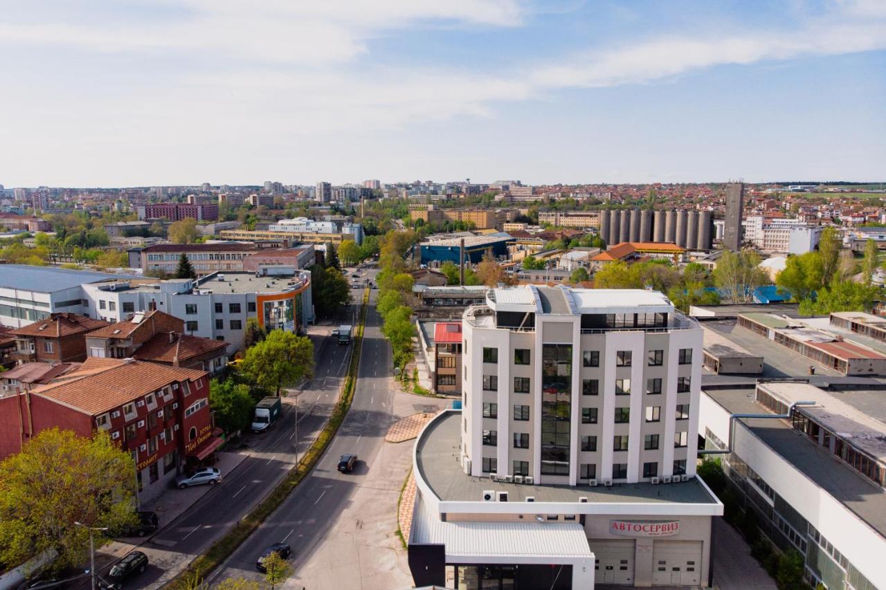 Hotel Verticalplus Хасково Экстерьер фото
